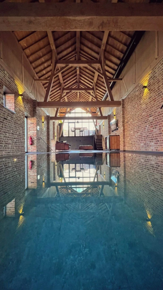 Wellnessaccommodatie met binnenzwembad, aangesloten bij Relaxy