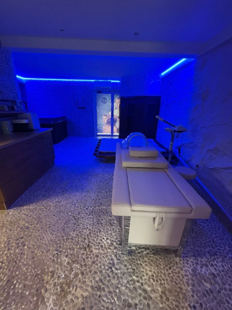 Inova Wellness - Ternat - Glow & Flow experience in {"id":65,"name":{"de":"Ternat","en":"Ternat","fr":"Ternat","nl":"Ternat"},"postal_code":"1740","province":{"de":"Fl\u00e4misch-Brabant","en":"Flemish Brabant","fr":"Brabant flamand","nl":"Vlaams-Brabant"},"country":"be"}