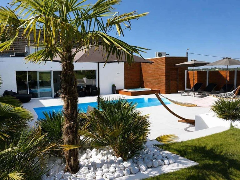 Gioma - Privé Sauna in Bellegem